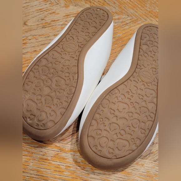 Wonder Nation Kids Off White Dress Shoes with Bow Nwot Size 1 - Picture 6 of 8